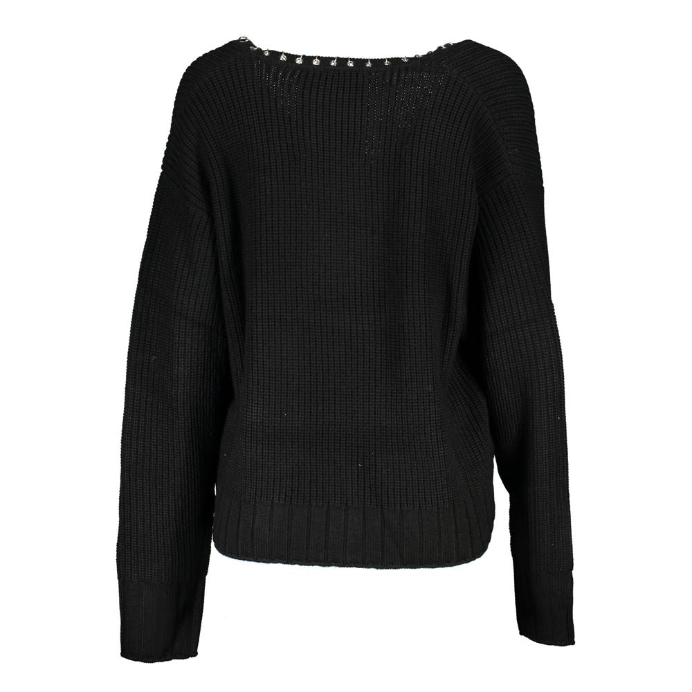 Sweater by Patrizia Pepe for women in acrylic black showcases a sumptuous silhouette, artfully finished with a sumptuous and for a sophisticated, sumptuous look.