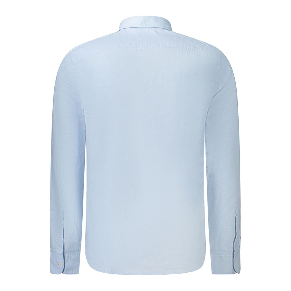 Shirt by Timberland for men in linen & cotton light-blue features an polished silhouette, showcasing a sophisticated button-down-collar neckline and detail for a truly polished finish.