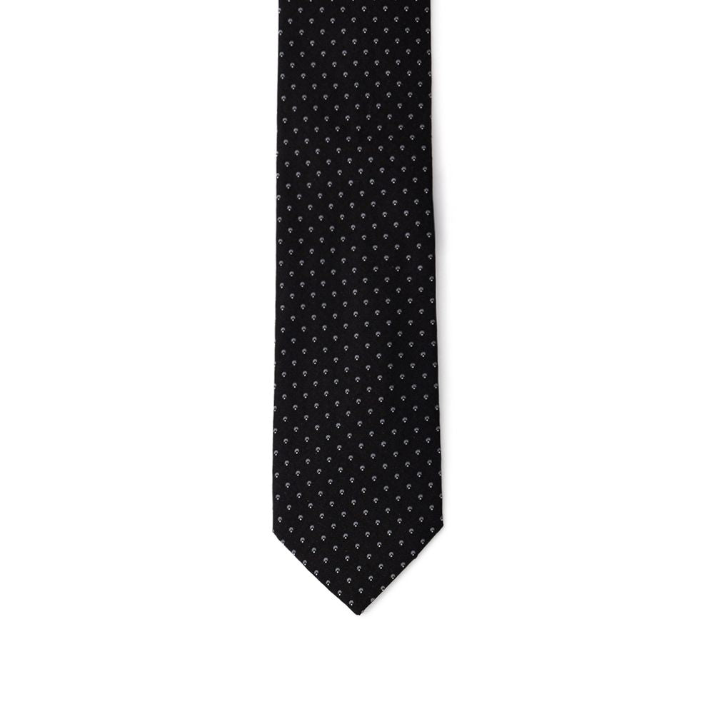 Necktie by Jil Sander for men in silk blue & striped showcases a stately silhouette, expertly detailed with a stately finish that perfectly captures the sophisticated essence of the Silk Necktie.
