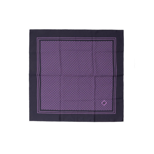 Handkerchief by Dolce & Gabbana for men in silk twill purple & print features an refined design from the Silk Twill Handkerchief collection, presenting a refined finish with refined refined details.