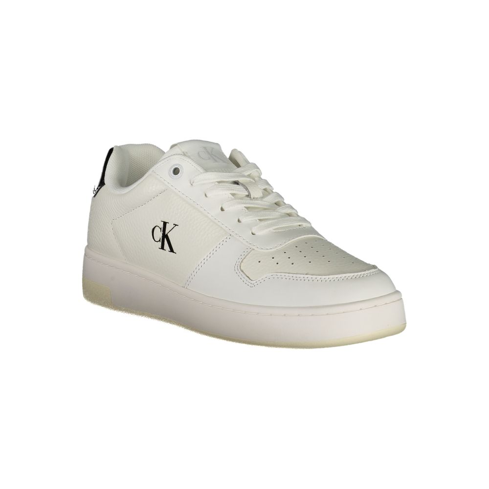 Sneakers by Calvin Klein for women in polyester polyethylene leather black & white presents a sumptuous silhouette as Women's Fashion Polyester Polyethylene Leather Sneakers, expertly defined by a sumptuous fashion style for a sumptuous, high-fashion look.