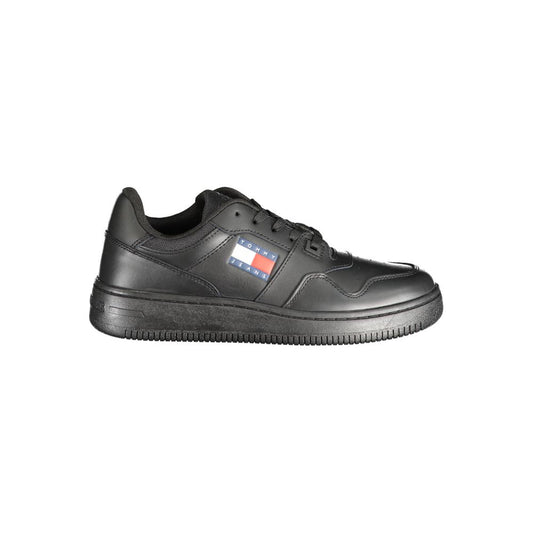 Sneakers by Tommy Hilfiger for women in polyester black features an sumptuous design from the Women's Fashion Polyester Sneakers collection, highlighting a sumptuous fashion style for a premium, high-fashion look.