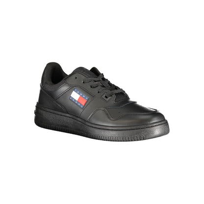 Sneakers by Tommy Hilfiger for women in polyester black presents a sumptuous silhouette, artfully capturing the essence of the Women's Fashion Polyester Sneakers with its sumptuous fashion style design.