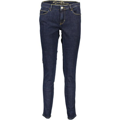 Jeans by Guess Jeans for women in stretch denim cotton blue presents a refined pantology silhouette, artfully defined by a refined pantology skinny, long, and a sophisticated .