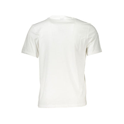 T-Shirt by North Sails for men in cotton white & print showcases a fashionable silhouette, elegantly detailed with a fashionable and crew neckline for a sophisticated, high-fashion look.