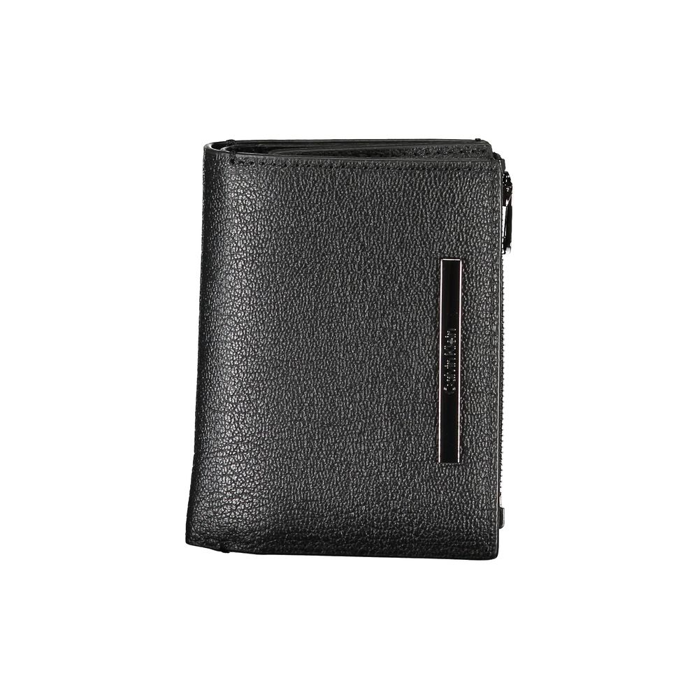Cardholder Wallet by Calvin Klein for men in leather black presents a streamlined silhouette, showcasing the sophisticated design of the Leather Cardholder Wallet collection with functional card-organization zip-around coin-purse.