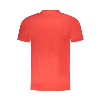 T-Shirt by Cavalli Class for men in cotton red & print features an on trend silhouette, perfectly showcasing a on trend and for an elevated aesthetic.