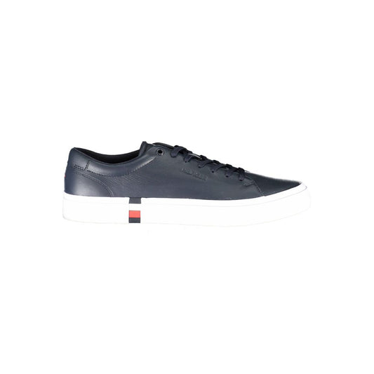 Sneakers by Tommy Hilfiger for men in polyester polyethylene leather blue features an sumptuous design from the Men's Fashion Polyester Polyethylene Leather Sneakers collection, highlighting a sumptuous fashion style for a premium, high-fashion look.
