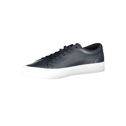 Sneakers by Tommy Hilfiger for men in polyester polyethylene leather blue presents a sumptuous silhouette as Men's Fashion Polyester Polyethylene Leather Sneakers, expertly defined by a sumptuous fashion style for a sumptuous, high-fashion look.