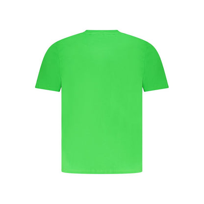 T-Shirt by North Sails for men in cotton green & print features an edgy silhouette, meticulously detailed with a sophisticated and for a truly edgy finish.