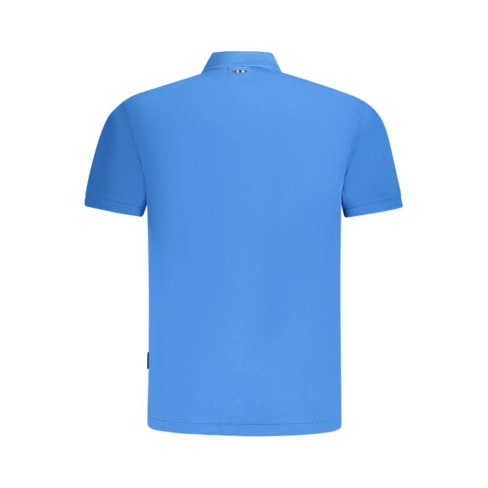 This Polo Shirt by Napapijri for men in cotton blue presents a flawless silhouette, showcasing flawless detailing and a refined for a truly flawless aesthetic.