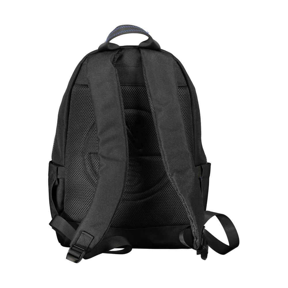 Backpack by North Sails for men in polyester black features an stately silhouette from the Polyester Backpack range, with a secure zipper, ample built-in-compartments, document-holder & laptop-compartment, and versatile backpack-strap & adjustable-strap.