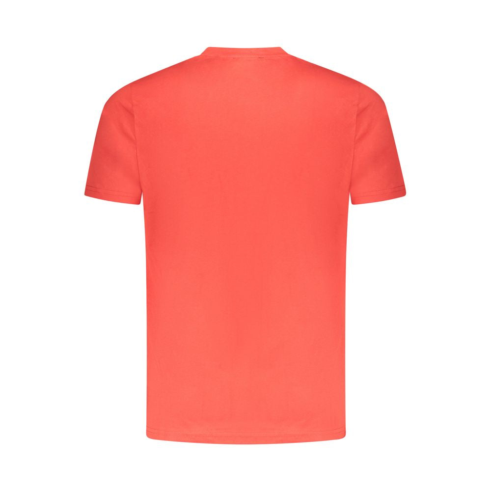 T-Shirt by Cavalli Class for men in cotton red & print features a plush silhouette, showcasing a sophisticated and for a truly plush finish.