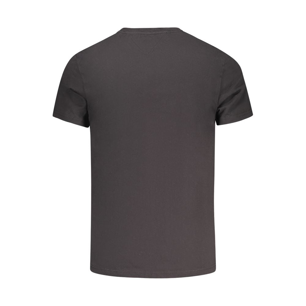 T-Shirt by Tommy Hilfiger for men in cotton black showcases a fashionable silhouette, elegantly detailed with a fashionable and for a sophisticated, high-fashion look.