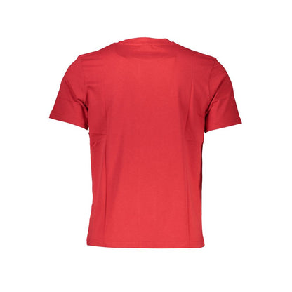 T-Shirt by North Sails for men in cotton red features a plush silhouette, showcasing a sophisticated crew neckline and for a truly plush finish.