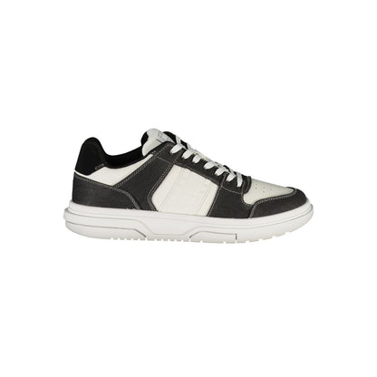Sneakers by Tommy Hilfiger for men in polyester black features a sumptuous design, perfectly showcasing the sumptuous fashion style of this Men's Fashion Polyester Sneakers.