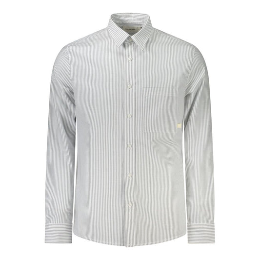 Shirt by Calvin Klein for men in cotton white & striped showcases a sharp silhouette, elegantly detailed with a sharp and sharp .