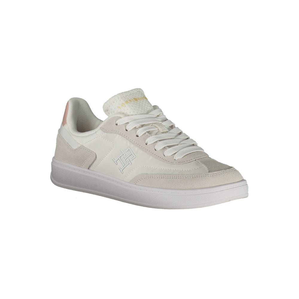 Sneakers by Tommy Hilfiger for women in polyester polyethylene leather pink & white presents a sumptuous silhouette as Women's Fashion Polyester Polyethylene Leather Sneakers, expertly defined by a sumptuous fashion style for a sumptuous, high-fashion look.