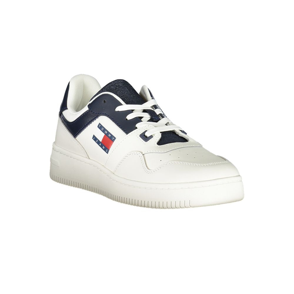 Sneakers by Tommy Hilfiger for men in polyester polyethylene leather blue presents a sumptuous silhouette, artfully capturing the essence of the Men's Fashion Polyester Polyethylene Leather Sneakers with its sumptuous fashion style design.