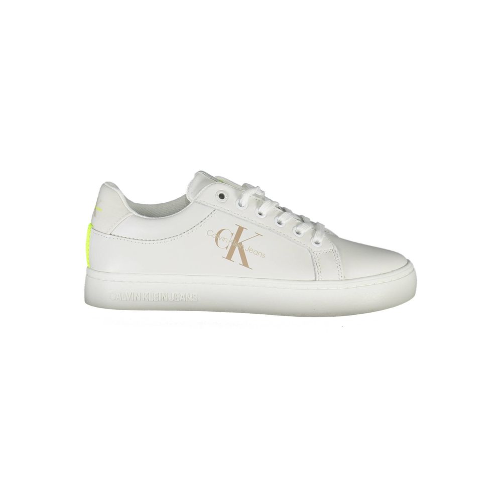 Sneakers by Calvin Klein for women in polyester polyethylene leather white features an sumptuous design from the Women's Fashion Polyester Polyethylene Leather Sneakers collection, highlighting a sumptuous fashion style for a premium, high-fashion look.