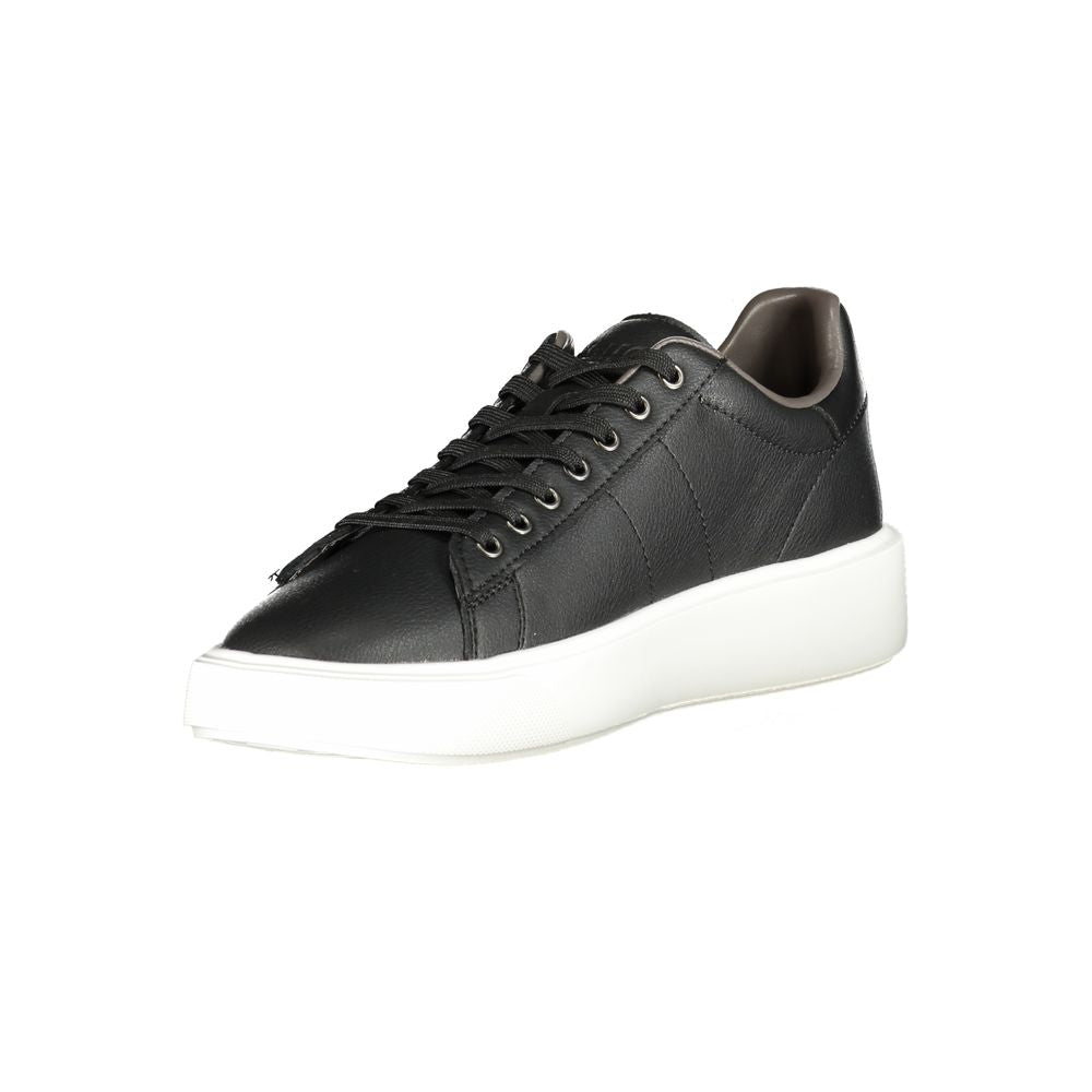 Sneakers by Blauer for men in polyester polyethylene leather black & print features an sumptuous design from the Men's Fashion Polyester Polyethylene Leather Sneakers collection, highlighting a sumptuous fashion style for a premium, high-fashion look.