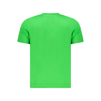 T-Shirt by North Sails for men in cotton green & print features a plush silhouette, showcasing a sophisticated and for a truly plush finish.