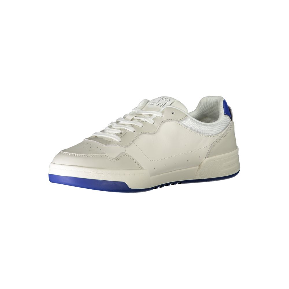 Sneakers by Tommy Hilfiger for men in polyester polyethylene leather blue & white presents a sumptuous silhouette as Men's Casual Polyester Polyethylene Leather Sneakers, expertly defined by a sumptuous casual style for a sumptuous, high-fashion look.