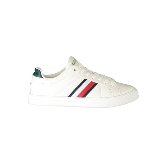 Sneakers by Tommy Hilfiger for men in polyester polyethylene leather green & white features an sumptuous silhouette, showcasing the premium Men's Fashion Polyester Polyethylene Leather Sneakers in a sumptuous fashion style that offers a sumptuous finish for refined style.