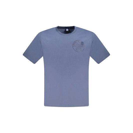 T-Shirt by North Sails for men in cotton blue & print features an on trend silhouette, perfectly showcasing a on trend short-sleeve and crew neckline for an elevated aesthetic.