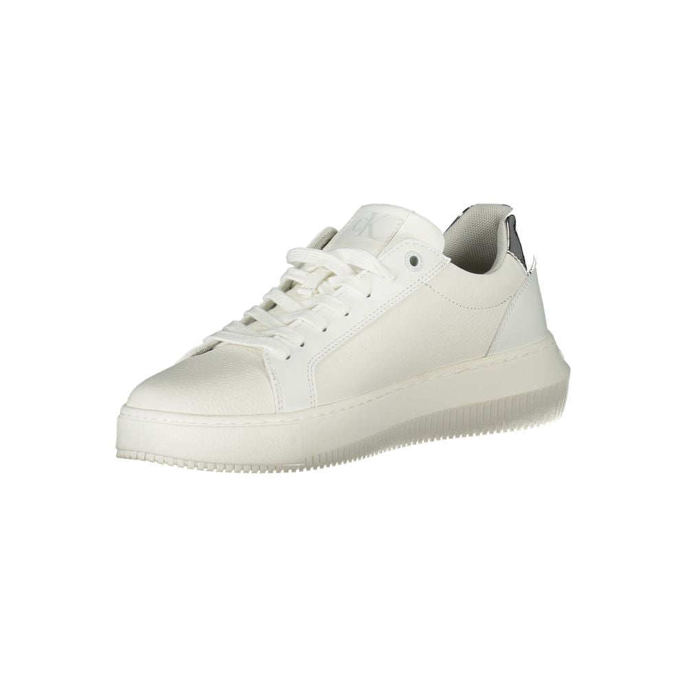 Sneakers by Calvin Klein for women in polyester polyethylene leather silver & white presents a sumptuous silhouette as Women's Casual Polyester Polyethylene Leather Sneakers, expertly defined by a sumptuous casual style for a sumptuous, high-fashion look.