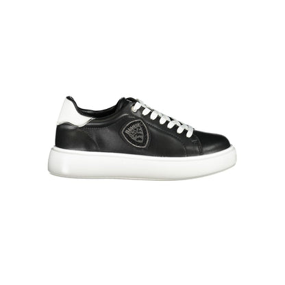 Sneakers by Blauer for women in polyester polyurethane leather & rhinestone black & white features a sumptuous design, perfectly showcasing the sumptuous low-top style of this Women's Low-Top Polyester Polyurethane Leather & Rhinestone Sneakers.