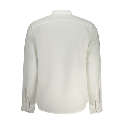 Shirt by Timberland for men in cotton white features an architectural silhouette with a refined and elegant for a architectural look.