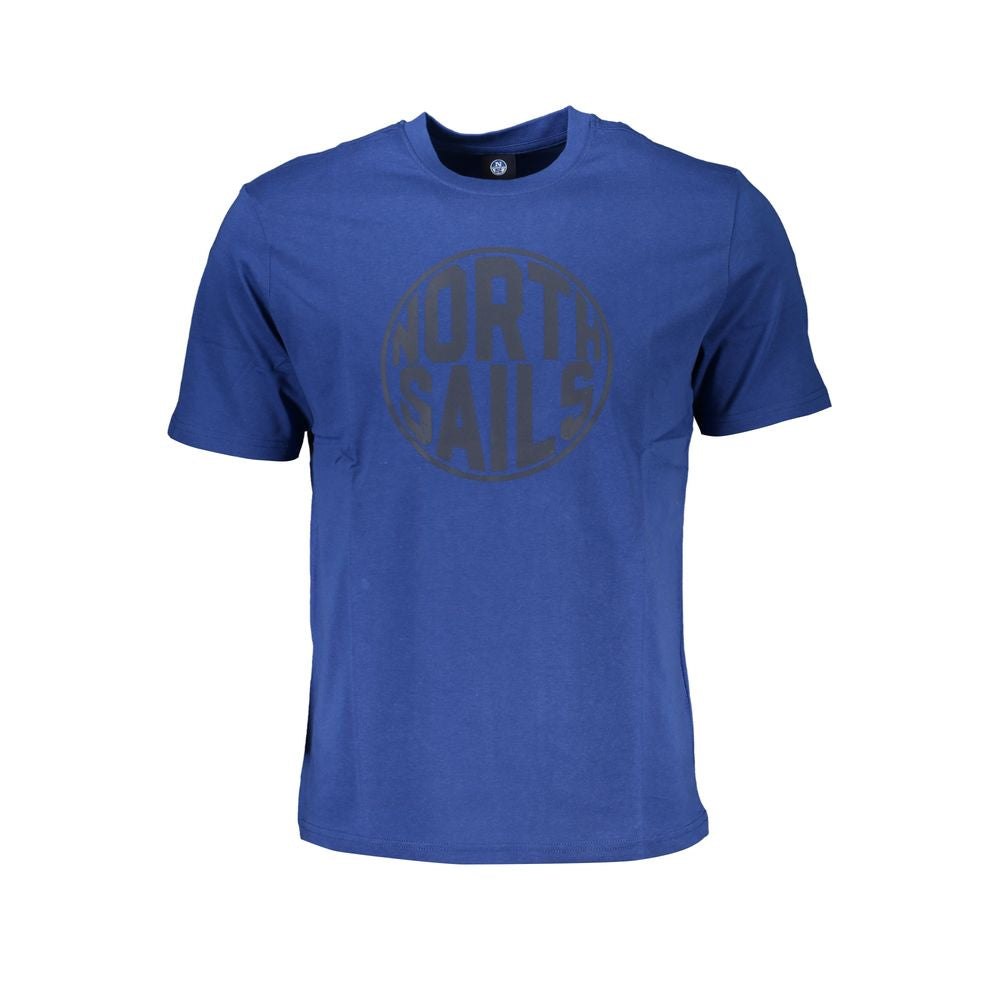 T-Shirt by North Sails for men in cotton blue & print features an on trend silhouette, perfectly showcasing a on trend and crew neckline for an elevated aesthetic.