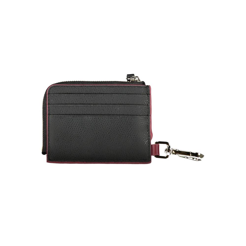 Cardholder Wallet by Tommy Hilfiger for men in leather black showcases a refined silhouette, artfully detailed with the signature style of the Leather Cardholder Wallet and functional card-organization.