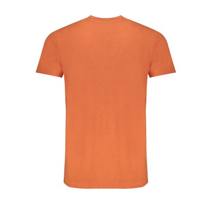 T-Shirt by Norway 1963 for men in cotton orange showcases a chic silhouette, artfully detailed with a chic crew neckline and for a chic finish.