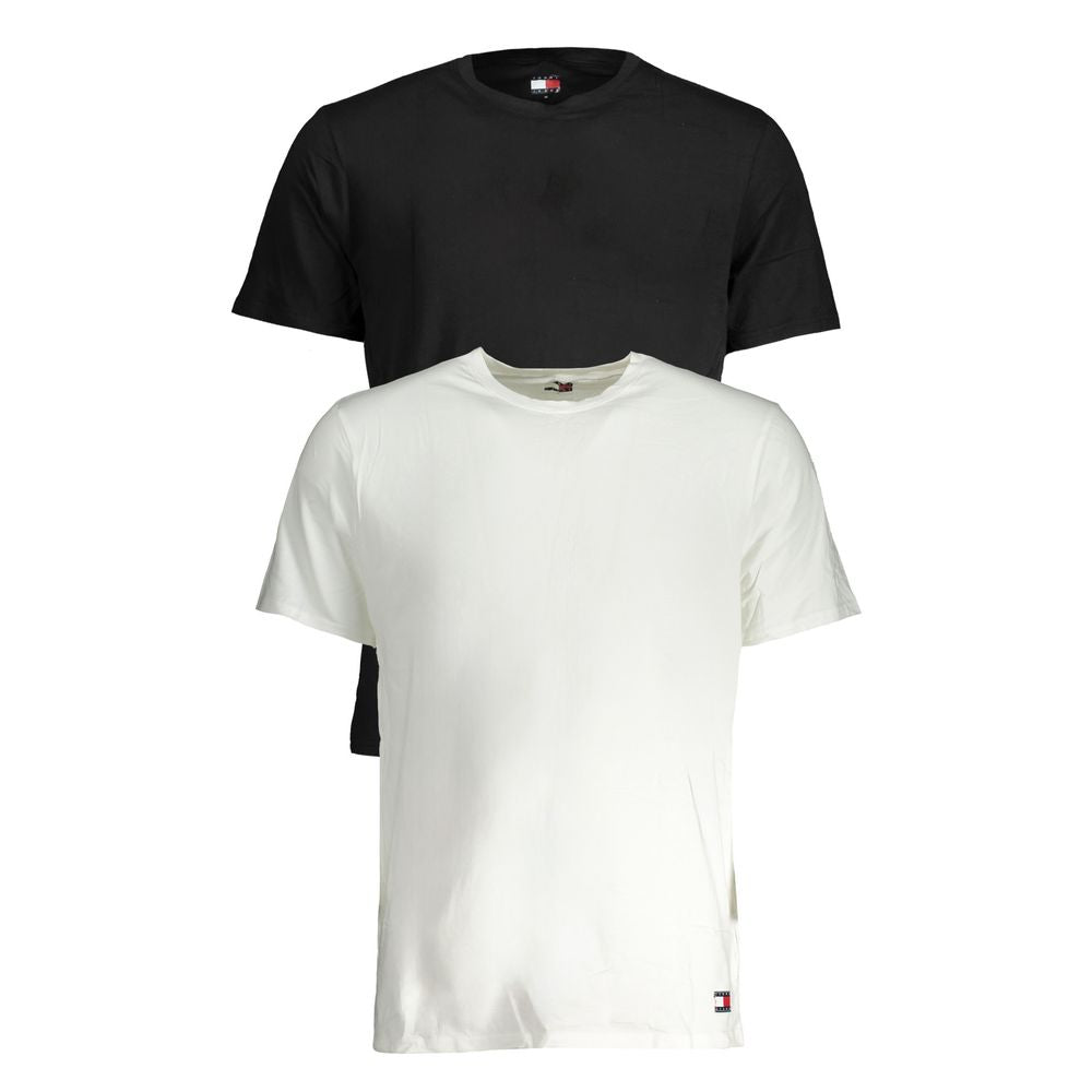 Underwear by Tommy Hilfiger for men in cotton black presents a nuanced silhouette from the Men's Cotton Underwear collection, emphasizing a nuanced fit and everyday comfort.