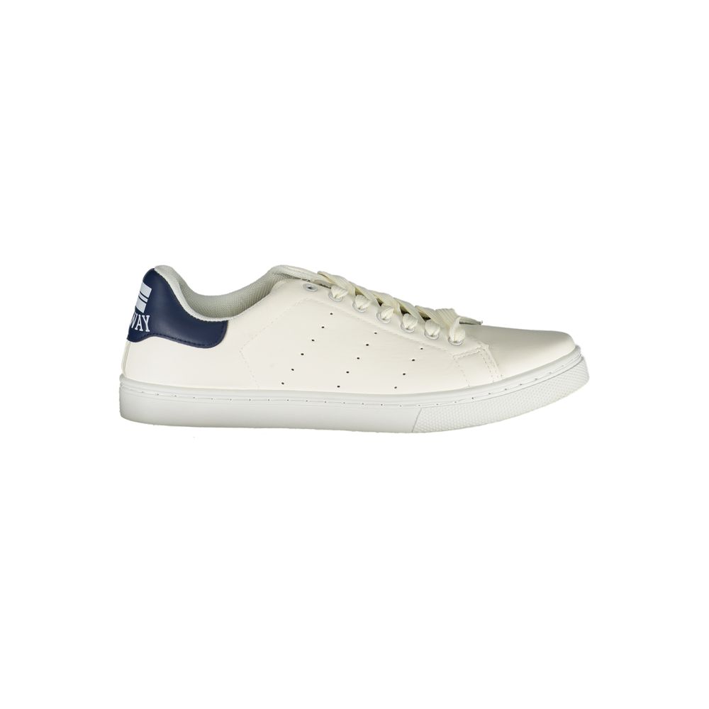 Athletic Sneakers by Norway 1963 for men in polyurethane white features an stately silhouette, showcasing the signature athletic style of the Men's Athletic Polyurethane Sneakers collection with a truly stately finish.