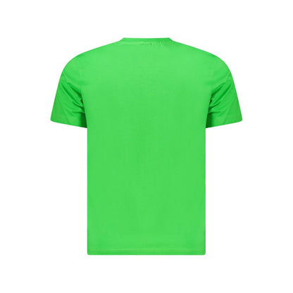 T-Shirt by North Sails for men in cotton green & print showcases a chic silhouette, artfully detailed with a chic crew neckline and for a chic finish.