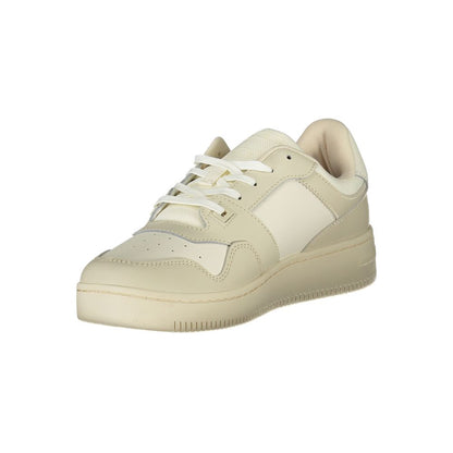 Sneakers by Tommy Hilfiger for men in polyester polyethylene leather beige presents a sumptuous silhouette from the Men's Fashion Polyester Polyethylene Leather Sneakers collection, showcasing a sumptuous fashion style for an elevated aesthetic.
