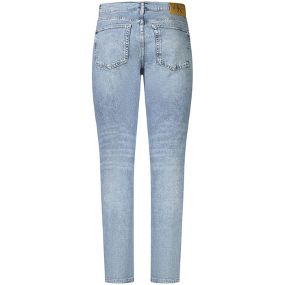 Jeans by Calvin Klein for men in stretch denim cotton azzurro features an sophisticated and slim with a precise long, creating a sophisticated and sophisticated silhouette.