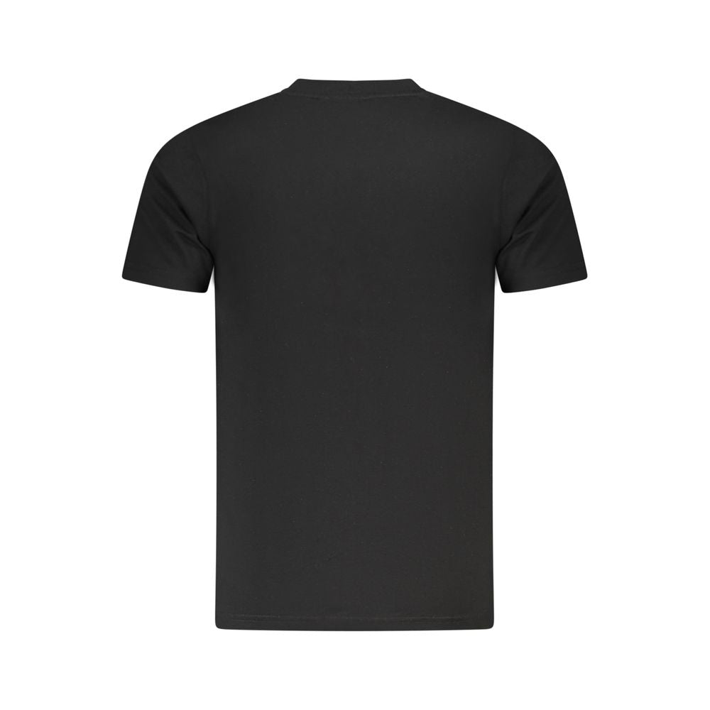 T-Shirt by Cavalli Class for men in cotton black & print features an edgy silhouette, meticulously detailed with a sophisticated and for a truly edgy finish.
