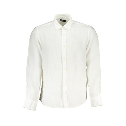 Shirt by North Sails for men in linen white features an polished silhouette, showcasing a sophisticated and detail for a truly polished finish.