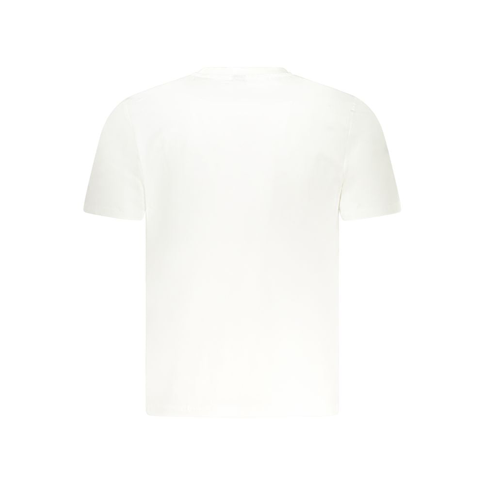 T-Shirt by North Sails for men in cotton white & print showcases a unassuming silhouette, artfully detailed with a refined crew neckline and unassuming for a sophisticated, contemporary look.