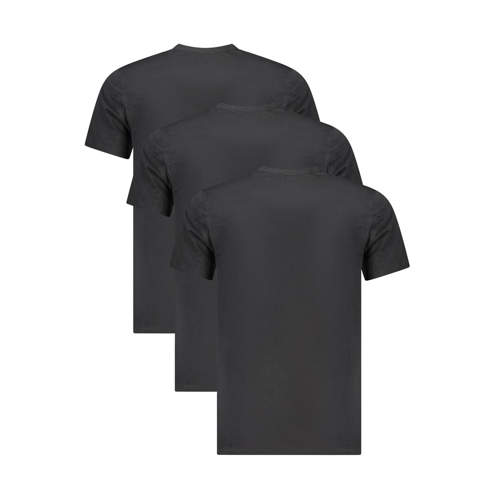 T-Shirt by Calvin Klein for men in cotton black showcases a fashionable silhouette, elegantly detailed with a fashionable and crew neckline for a sophisticated, high-fashion look.