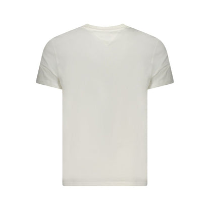T-Shirt by Tommy Hilfiger for men in cotton white showcases a unassuming silhouette, artfully detailed with a refined crew neckline and unassuming for a sophisticated, contemporary look.