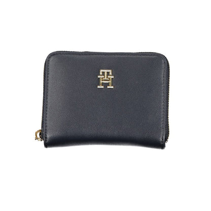 Wallet by Tommy Hilfiger for women in polyester blue presents a refined silhouette, artfully capturing the essence of the Polyester Wallet design with sophisticated coin-purse for a refined look.