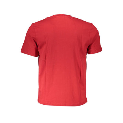 T-Shirt by North Sails for men in cotton red & print showcases a unassuming silhouette, artfully detailed with a refined crew neckline and unassuming for a sophisticated, contemporary look.