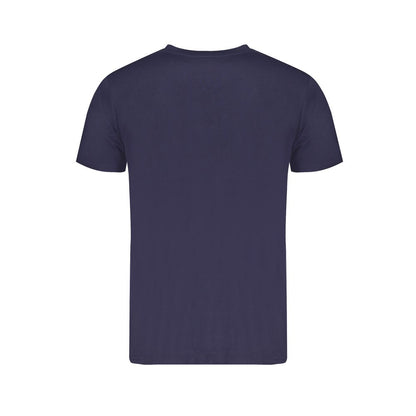 T-Shirt by Norway 1963 for men in cotton blue & print showcases a dramatic silhouette, elegantly detailed with a dramatic and for a truly dramatic finish.