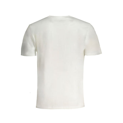 T-Shirt by Pepe Jeans for men in cotton white & print showcases a dramatic silhouette, elegantly detailed with a dramatic and for a truly dramatic finish.