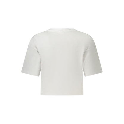 T-Shirt by Fila for women in organic cotton white & print features a plush silhouette, showcasing a sophisticated and for a truly plush finish.